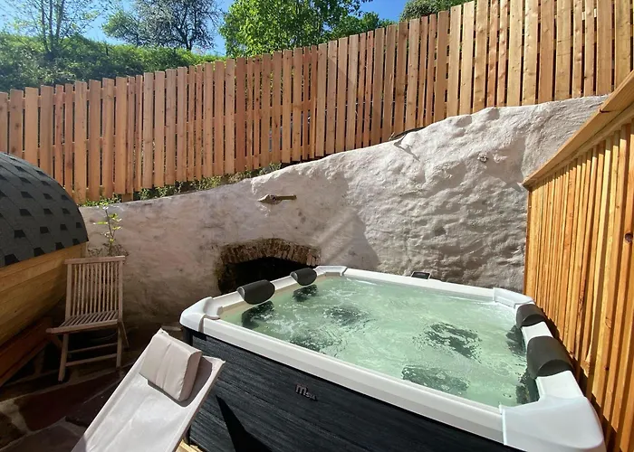 Ferme Point Du Jour Avec Sauna Et Jacuzzi